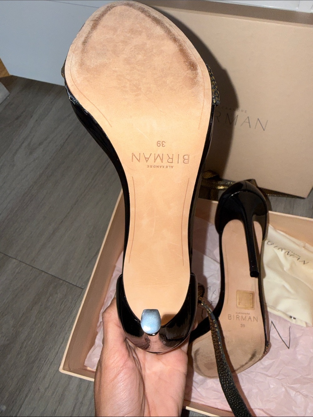 Alexandre Birman Clarita Leather Black and Gold Ankle-Tie High Heels - Picture 3 of 10